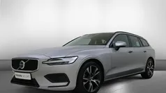 Grijs, metallic lak Gebruikt 2023 Volvo V60 Stationwagen | € 39.935 (Eerlijke prijs)