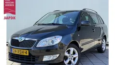 Zwart, metallic lak Gebruikt 2012 Skoda Fabia Tour Stationwagen | € 3.944 (Eerlijke prijs)