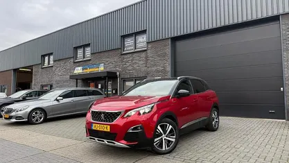 Rood Gebruikt 2017 Peugeot 3008 GT-line SUV | € 15.950 (Eerlijke prijs)