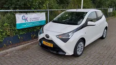 Gebruikt 2021 Toyota Aygo X-play Hatchback | € 11.450 (Eerlijke prijs)