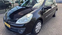 Zwart Gebruikt 2008 Renault Clio R.S. Hatchback | € 1.850 (Goede deal)