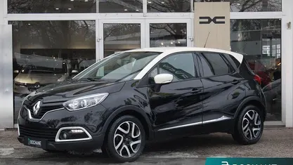 Zwart Gebruikt 2015 Renault Captur Dynamique SUV | € 10.745 (Eerlijke prijs)