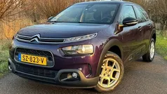 Paars Gebruikt 2018 Citroën C4 Business Class SUV | € 8.950 (Eerlijke prijs)