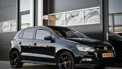 Zwart, metallic lak Gebruikt 2015 VW Polo Sportline Hatchback | € 12.950 (Eerlijke prijs)