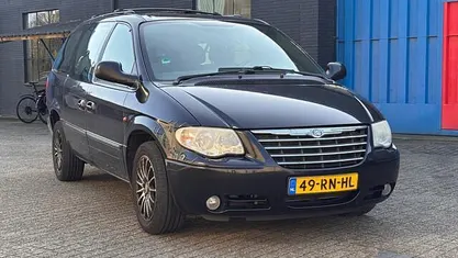 Occasion Chrysler Grand Voyager Limited 174 PK (127 kW) 2005 Zwart MPV