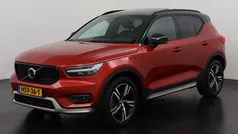 Rood Gebruikt 2020 Volvo XC40 R-Design SUV | € 34.945 (Eerlijke prijs)