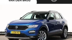 Blauw Gebruikt 2021 VW T-Roc Style SUV | € 24.900 (Goede deal)