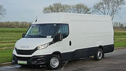 Wit Gebruikt 2023 Iveco Daily Van | € 23.800 (Eerlijke prijs)