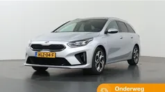 Grijs, metallic lak Gebruikt 2021 Kia Ceed Sportswagon Stationwagen | € 22.735 (Eerlijke prijs)