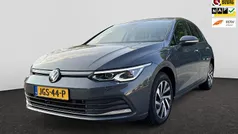 Gebruikt 2023 VW Golf VIII Style Hatchback | € 29.780 (Eerlijke prijs)