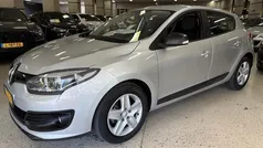 Grijs Gebruikt 2014 Renault Mégane III Expression Hatchback | € 5.750 (Goede deal)