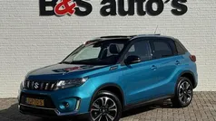 Blauw Gebruikt 2023 Suzuki Vitara Style SUV | € 28.700 (Eerlijke prijs)