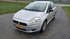 Grijs Gebruikt 2011 Fiat Grande Punto Hatchback | € 1.250 (Eerlijke prijs)