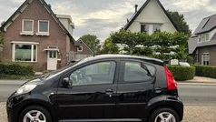 Zwart Gebruikt 2011 Peugeot 107 Hatchback | € 2.580 (Eerlijke prijs)