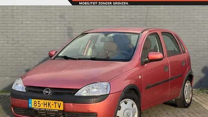 Gebruikt 2001 Opel Corsa Comfort Hatchback | € 2.450 (Eerlijke prijs)