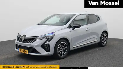 Grijs Occasion 2025 Renault Clio V Techno Hatchback | € 21.940 (Eerlijke prijs)