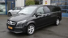 Zwart Gebruikt 2023 Mercedes V250 Avantgarde MPV | € 61.950 (Super prijs)