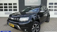 Zwart Gebruikt 2023 Dacia Duster Journey SUV | € 25.900 (Eerlijke prijs)