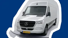 Zilver Gebruikt 2020 Mercedes Sprinter Van | € 24.445 (Eerlijke prijs)