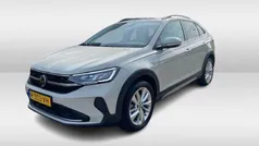 Grijs Gebruikt 2023 VW Taigo Life SUV | € 21.750 (Eerlijke prijs)