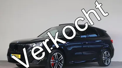 Zwart Gebruikt 2023 BMW iX1 SUV | € 41.650 (Eerlijke prijs)