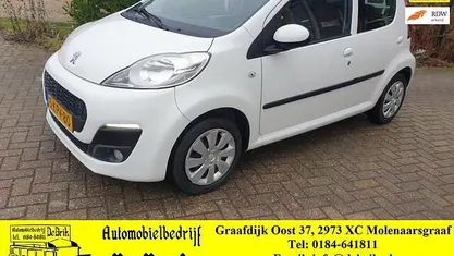 Occasion Peugeot 107 Active 68 PK (50 kW) 2013 Hatchback