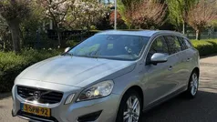 Grijs Gebruikt 2012 Volvo V60 Stationwagen | € 5.250 (Eerlijke prijs)