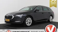 Gebruikt 2020 Skoda Octavia First Edition Stationwagen | € 19.399 (Eerlijke prijs)