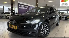 Zwart Gebruikt 2024 VW Polo Edition Hatchback | € 20.950 (Goede deal)