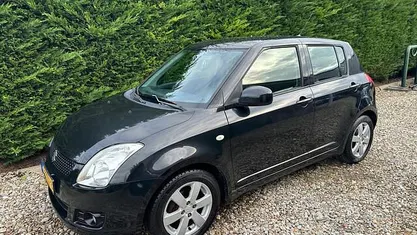 Gebruikt 2009 Suzuki Swift Hatchback | € 3.995 (Eerlijke prijs)