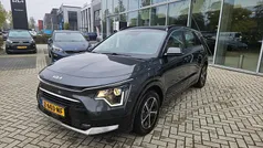 Interstellar grey Gebruikt 2024 Kia Niro SUV | € 31.945 (Goede deal)