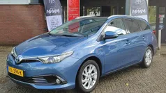 Gebruikt 2016 Toyota Auris Hybrid Trend Stationwagen | € 12.399 (Goede deal)