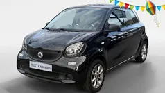 Zwart Gebruikt 2018 Smart ForFour Pure Hatchback | € 7.935 (Eerlijke prijs)