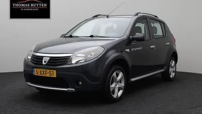 Occasion 2010 Dacia Sandero Stepway Hatchback | € 3.250 (Eerlijke prijs)