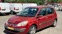 Gebruikt 2006 Renault Scénic II Luxe MPV | € 995 (Goede deal)