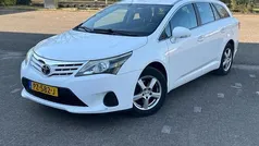 Wit Gebruikt 2012 Toyota Avensis Comfort Stationwagen | € 5.555 (Super prijs)