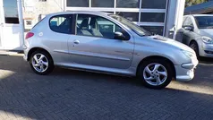 Gebruikt 2005 Peugeot 206 Quiksilver Hatchback | € 1.450 (Eerlijke prijs)
