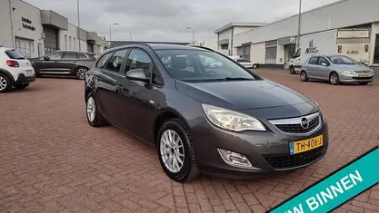 Occasion Opel Astra Cosmo 140 PK (102 kW) 2012 Stationwagen