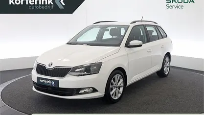 Wit Occasion 2017 Skoda Fabia Drive Stationwagen | € 9.450 (Eerlijke prijs)