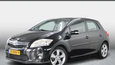 Zwart Gebruikt 2011 Toyota Auris Hybrid Hatchback | € 9.950 (Eerlijke prijs)