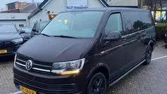 Zwart Gebruikt 2016 VW T6 Van | € 16.899 (Eerlijke prijs)
