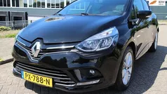 Zwart Gebruikt 2017 Renault Clio IV LIMITED Hatchback | € 8.995 (Eerlijke prijs)