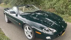 Groen Gebruikt 2003 Jaguar XKR Cabriolet | € 22.950 (Eerlijke prijs)