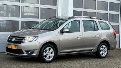 Occasion Dacia Logan Prestige 90 PK (66 kW) 2014 Bruin Stationwagen