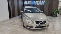 Gebruikt 2009 Volvo V70 Summum Stationwagen | € 4.100 (Goede deal)