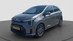 Grijs Nieuw 2025 Kia Picanto Hatchback | € 22.251 (Eerlijke prijs)