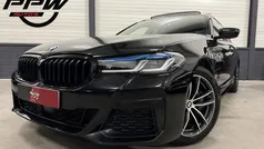 Zwart Gebruikt 2021 BMW 530e Shadowline Stationwagen | € 38.850 (Eerlijke prijs)