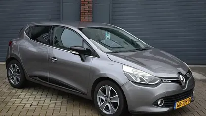 Gebruikt 2015 Renault Clio IV Night&Day Hatchback | € 6.350 (Eerlijke prijs)