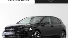 Zwart Gebruikt 2024 VW Golf VIII Goal Hatchback | € 29.695 (Eerlijke prijs)