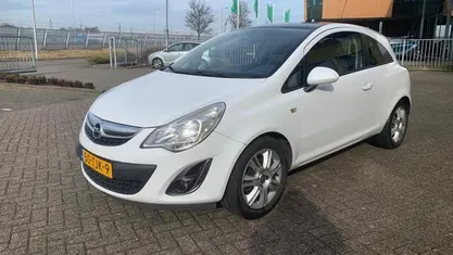 Occasion Opel Corsa Color Edition 86 PK (63 kW) 2012 Hatchback